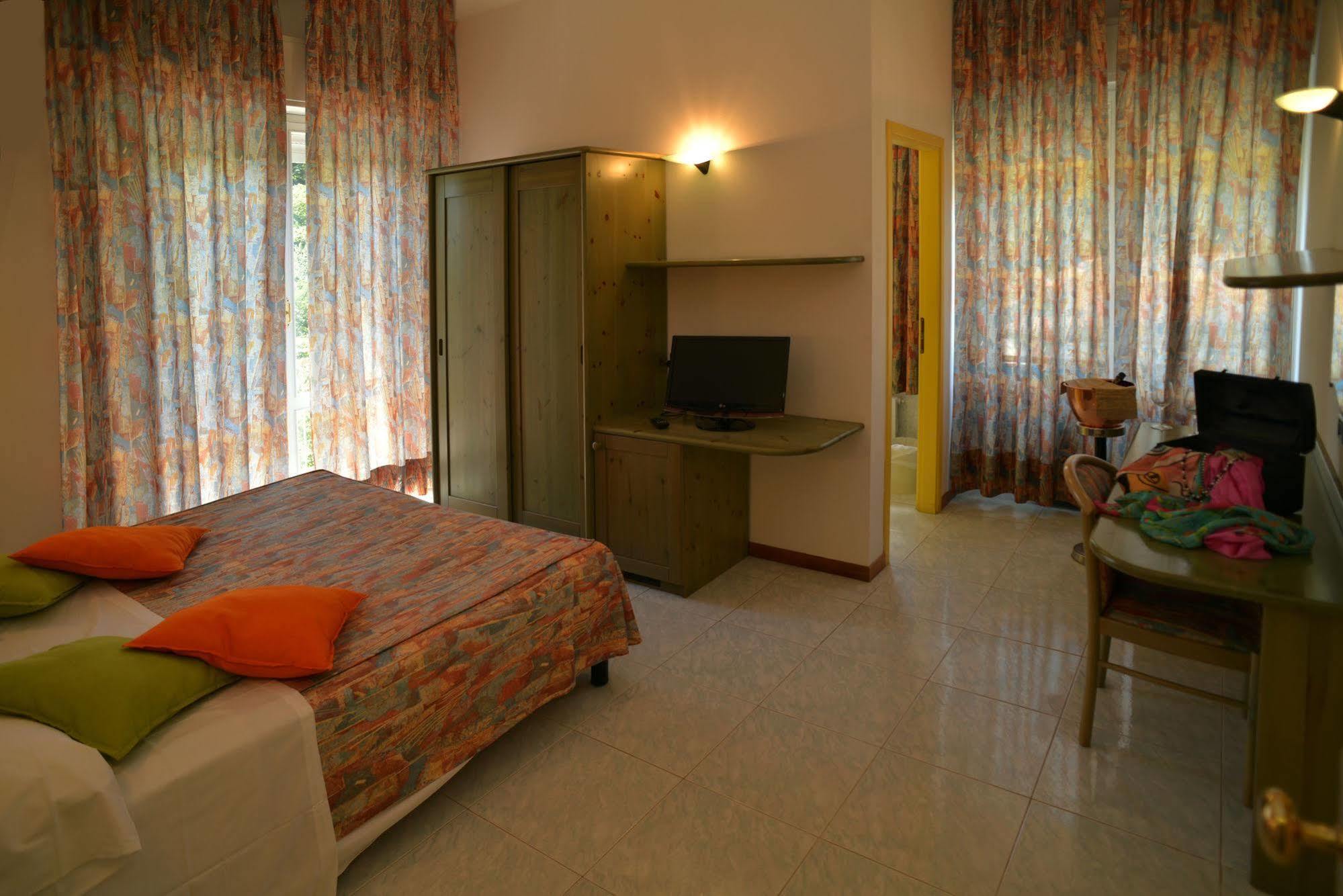 Hotel Salus Sant'Andrea Bagni Exteriér fotografie